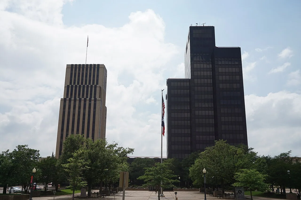 Commercial roof in Tyler